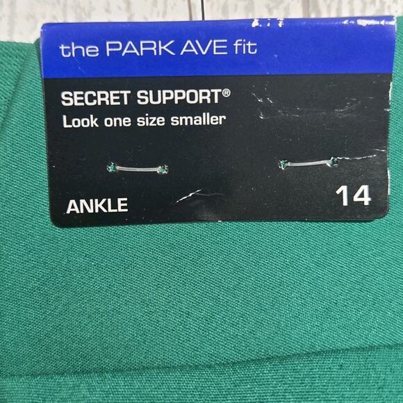 Investments Park Ave Fit Ankle Pants Elite Stretch Size 14 Green NWT Sec Support - Picture 8 of 9